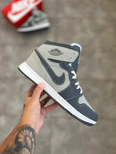 Nike Air Jordan 1