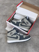 Nike Air Jordan 1