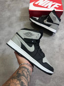 Nike Air Jordan 1