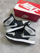 Nike Air Jordan 1